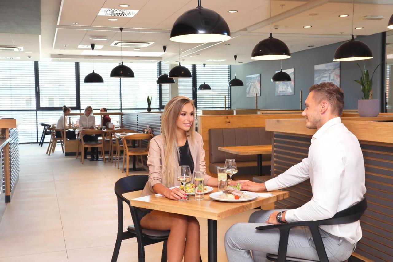 Hotel Smetanova Vsetín 외부 사진